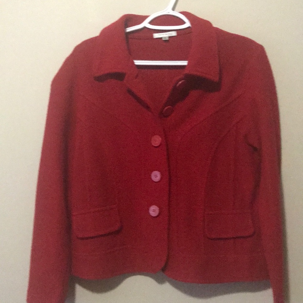 Harve’ Benard red lightweight jacket